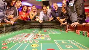 Lima permainan slot populer dalam turnamen Outright Betting: Aviator, Sweet Bonanza, Gates of Olympus, Fortune Tiger, dan Mahjong Ways